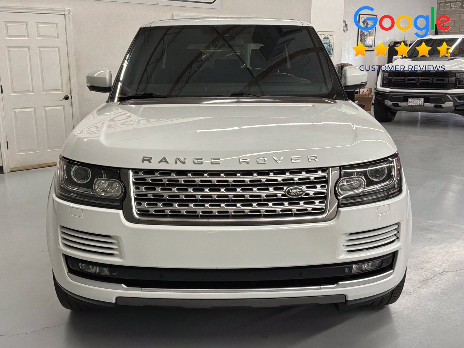 Used 2015 Land Rover Range Rover Supercharged AWD/4WD image 2