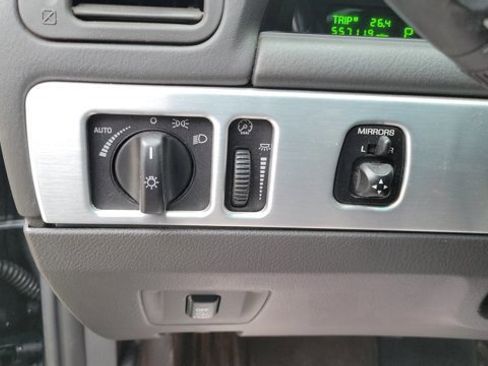 Used 2002 Ford Thunderbird image 11