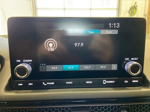 Used 2024 Honda Civic EX-L image 19