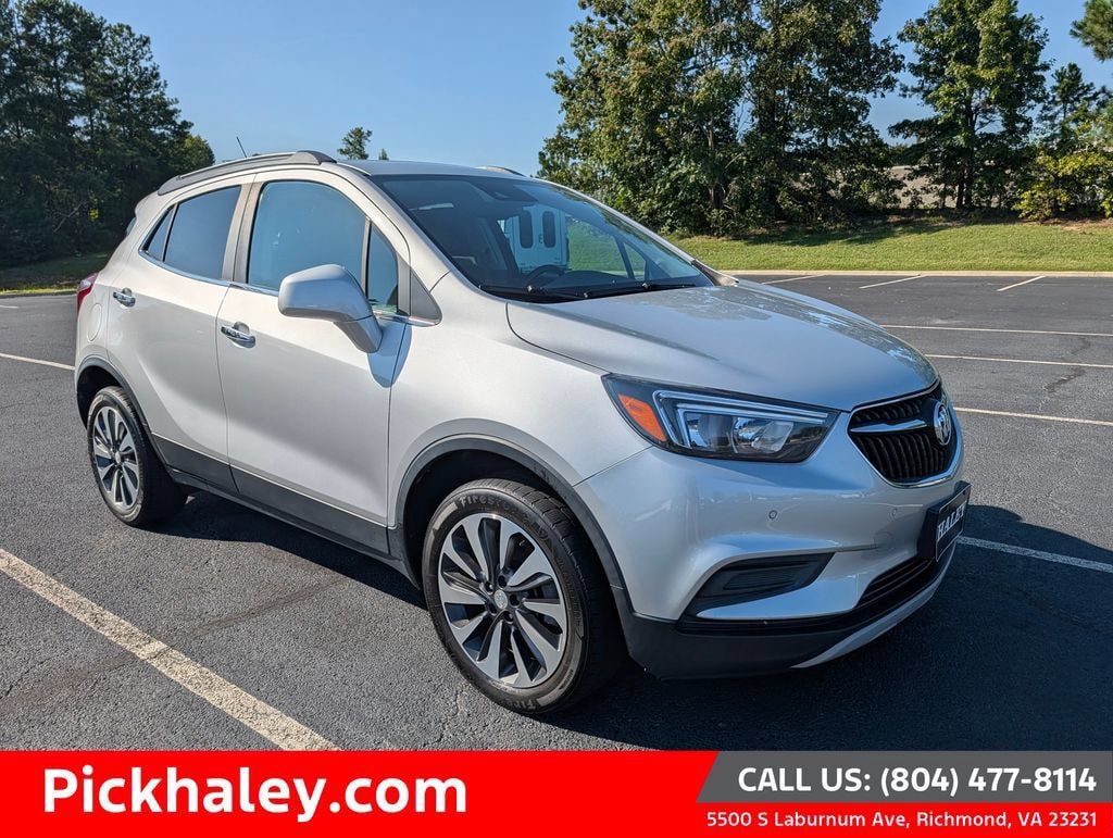 Used 2021 Buick Encore Preferred w/ Safety Package II AWD/4WD image 1