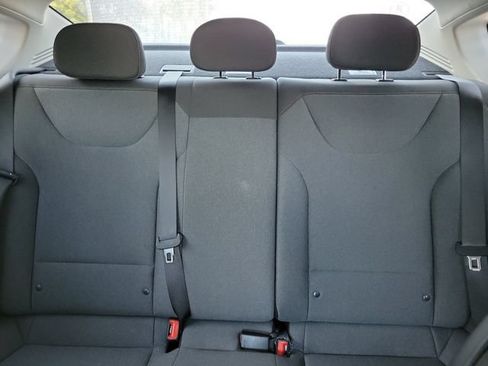 Certified 2025 Kia K4 FWD image 28