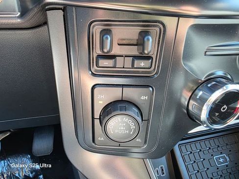 New 2025 Ford F150 Lariat w/ Equipment Group 502A High image 23