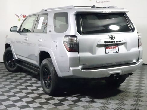 Used 2016 Toyota 4Runner SR5 Premium AWD/4WD image 13