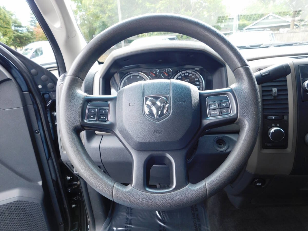 Used 2012 RAM 1500 Express w/ ST Popular Equipment Group AWD/4WD image 8