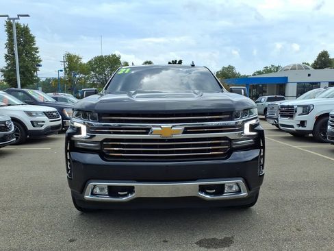 Used 2021 Chevrolet Silverado 1500 High Country w/ Technology Package AWD/4WD image 2