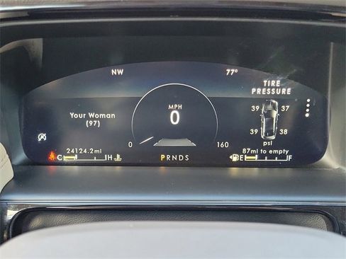 Certified 2022 Lincoln Nautilus FWD w/ Premium Package image 15