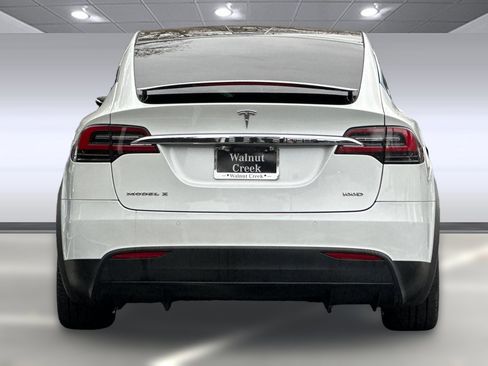 Used 2018 Tesla Model X 100D image 9