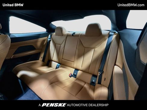 Used 2024 BMW 430i Coupe w/ M Sport Package RWD image 13