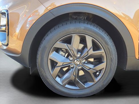 Used 2021 Kia Sportage S image 8