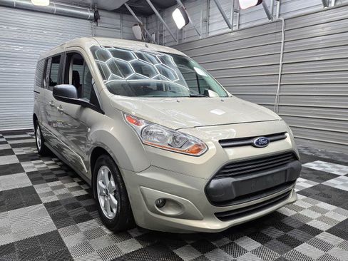 Used 2016 Ford Transit Connect XLT FWD image 5