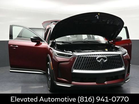Certified 2026 INFINITI QX60 Luxe w/ Cargo Package AWD/4WD image 37