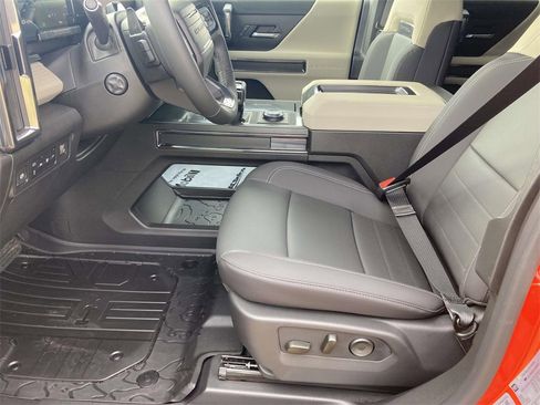 New 2026 GMC Hummer EV SUV image 16