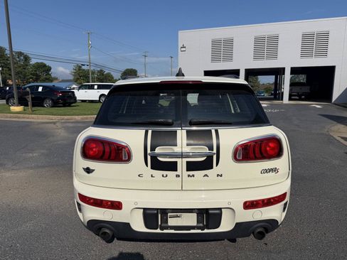 Used 2017 MINI Cooper Clubman S AWD/4WD image 4
