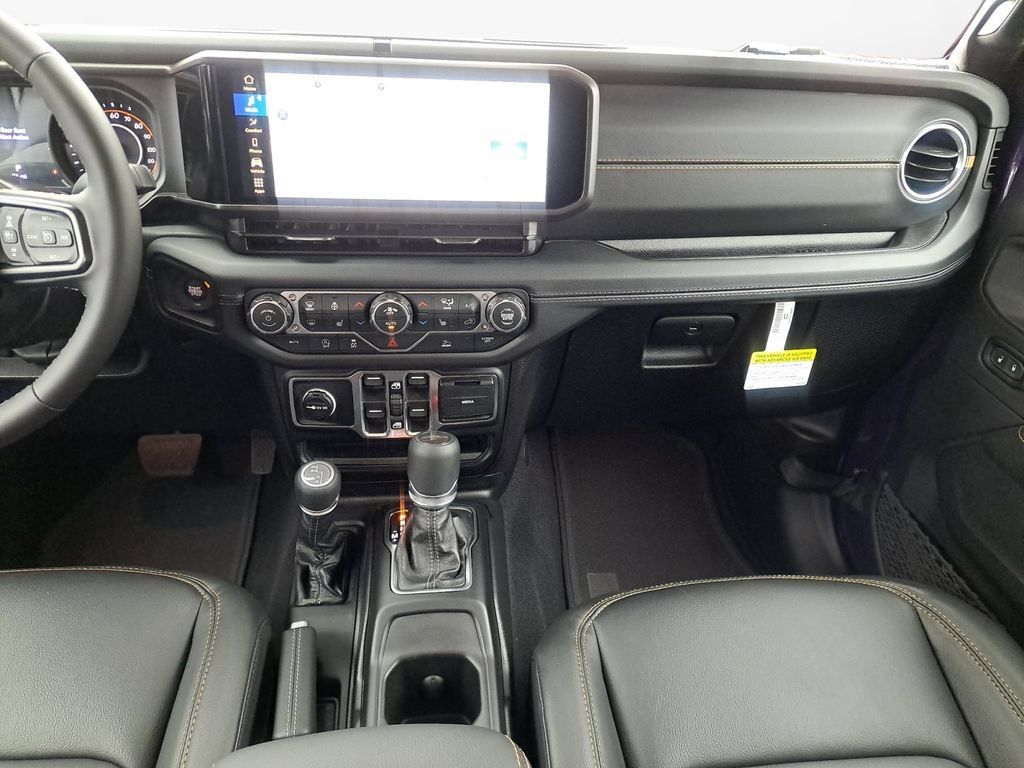 New 2026 Jeep Gladiator Mojave AWD/4WD image 3