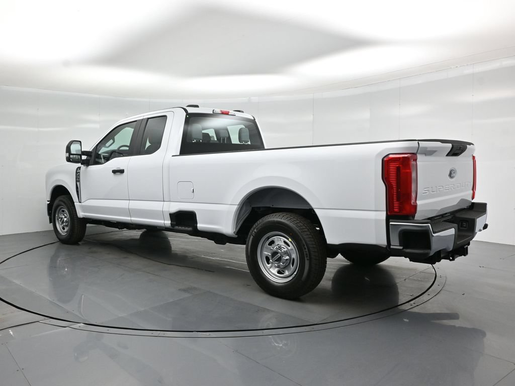 New 2026 Ford F250 XL w/ XL Chrome Package RWD image 5