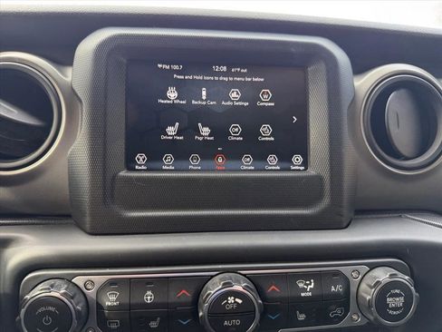 Used 2018 Jeep Wrangler Unlimited Sport S image 22