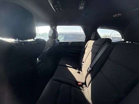 Used 2023 Dodge Durango GT AWD/4WD image 9
