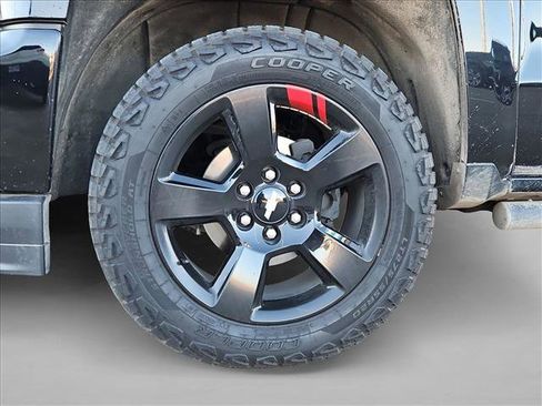 Used 2017 Chevrolet Silverado 1500 LTZ Z71 w/ Redline Edition image 21