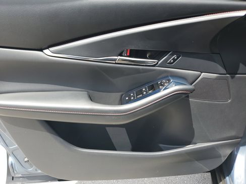 Used 2022 MAZDA CX-30 AWD 2.5 S w/ Preferred Package image 22