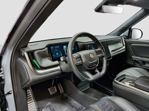 Used 2023 Rivian R1T Adventure AWD/4WD image 9