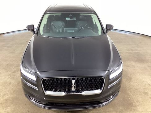 Used 2022 Lincoln Nautilus Reserve w/ Monochromatic Package AWD/4WD image 4