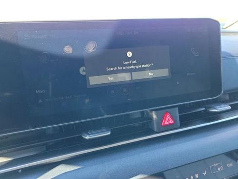 New 2026 Kia Carnival EX image 25