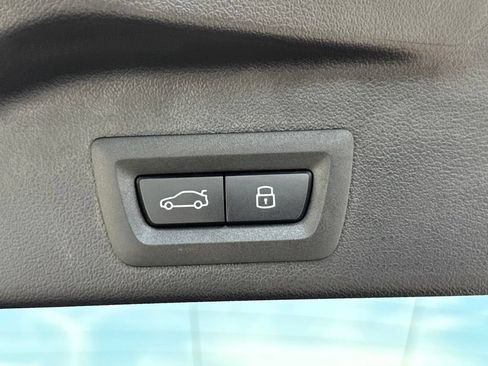 Used 2026 BMW X5 sDrive40i w/ Premium Package RWD image 17