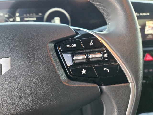 Used 2023 Kia Niro Wind FWD image 21