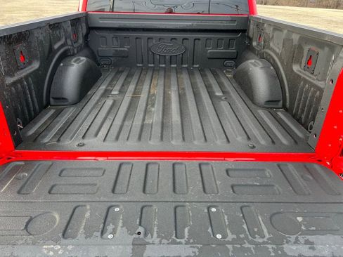 Used 2018 Ford F150 Raptor w/ Equipment Group 802A Luxury image 22