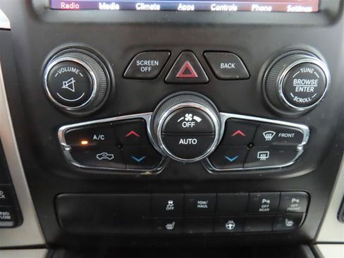 Used 2019 RAM 1500 Big Horn AWD/4WD image 28