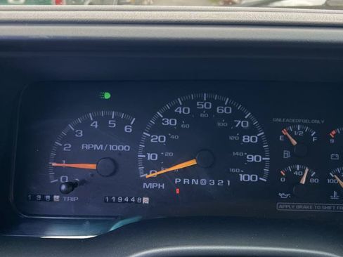 Used 2000 Chevrolet Silverado 3500 4x4 Crew Cab image 24