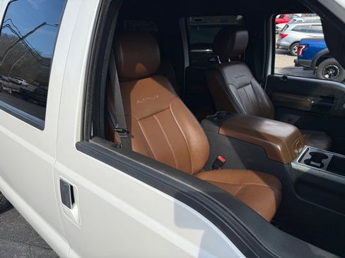 Used 2014 Ford F250 Platinum image 10
