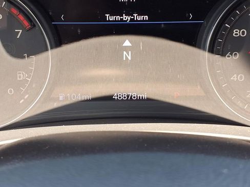 Used 2023 Cadillac XT4 Premium Luxury w/ Technology Package AWD/4WD image 19