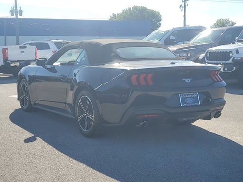 Certified 2024 Ford Mustang Convertible image 4