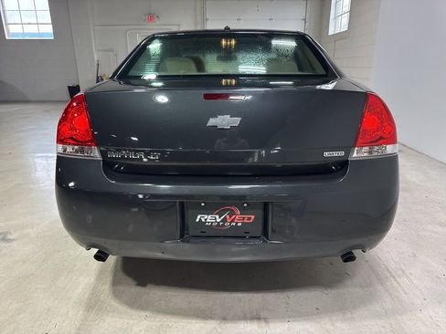 Used 2014 Chevrolet Impala LT w/ LT Sunroof Package FWD image 6