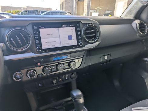 Used 2023 Toyota Tacoma 4x4 Double Cab image 15