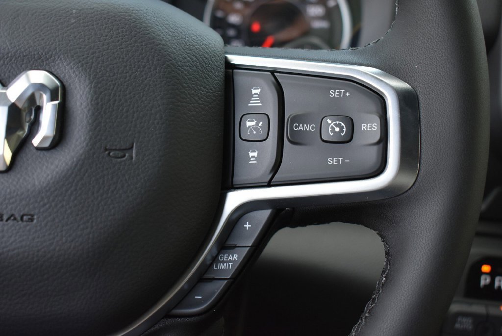 New 2026 RAM 1500 Big Horn AWD/4WD image 16
