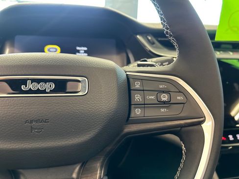 New 2026 Jeep Grand Cherokee Limited AWD/4WD image 21