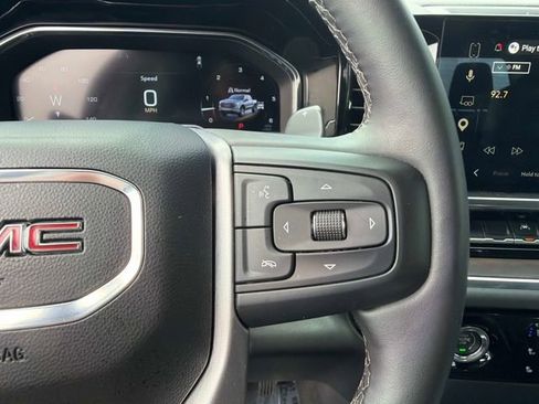 Used 2023 GMC Sierra 1500 SLT w/ SLT Premium Package AWD/4WD image 26
