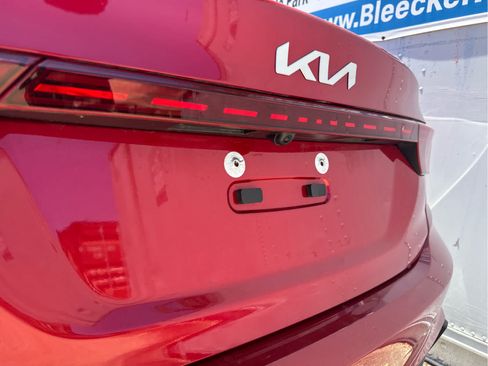 Used 2023 Kia Forte LXS FWD image 18
