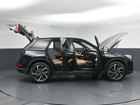 Certified 2023 Lincoln Corsair Reserve w/ Equipment Group 202A AWD/4WD image 61