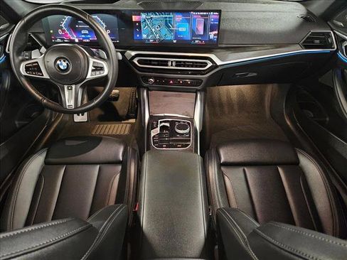 Used 2024 BMW M440i Convertible w/ Premium Package image 18