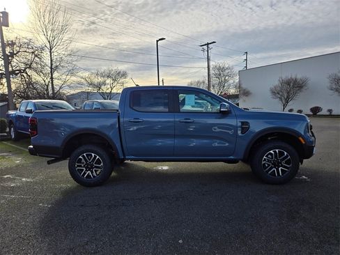 New 2025 Ford Ranger Lariat w/ Convenience Package image 4