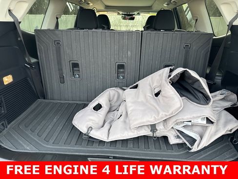 Used 2024 Subaru Ascent Onyx Edition image 30