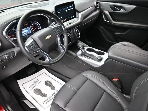Used 2024 Chevrolet Blazer LT w/ LPO, Black Grille Bar Package image 18