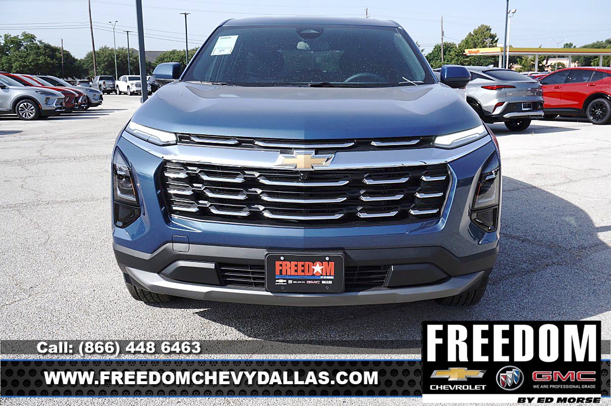 Used 2027 Chevrolet Equinox LT FWD image 2
