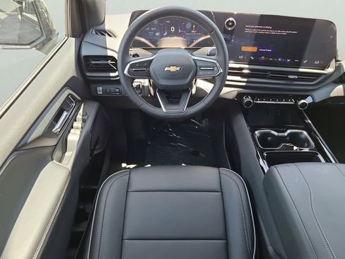 New 2026 Chevrolet Silverado EV LT image 16