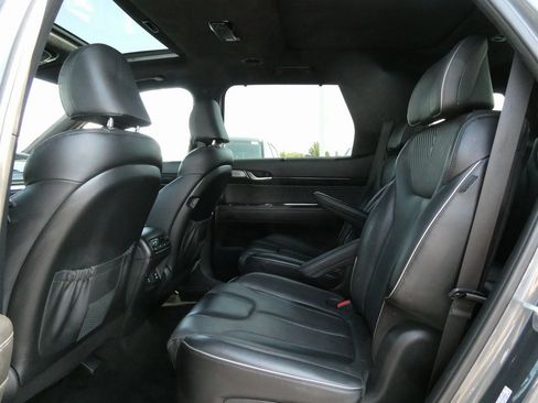 Used 2024 Hyundai Palisade Calligraphy image 43
