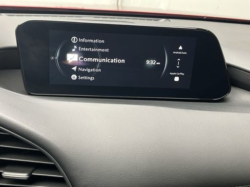 Certified 2025 MAZDA MAZDA3 s Sport image 18