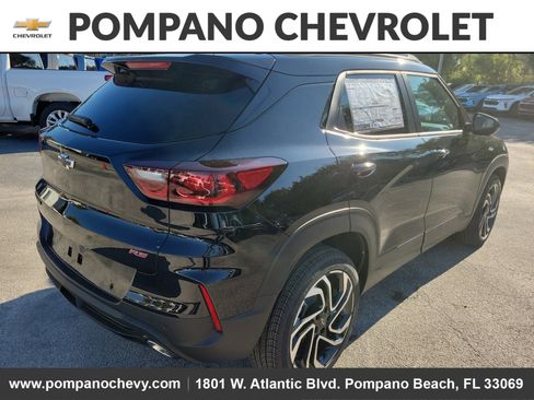 New 2026 Chevrolet TrailBlazer RS w/ Convenience Package image 5